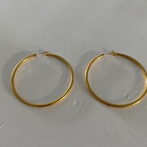 Vintage piercing loops